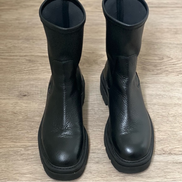 Carvela Lug Sole Boot - Picture 4 of 9